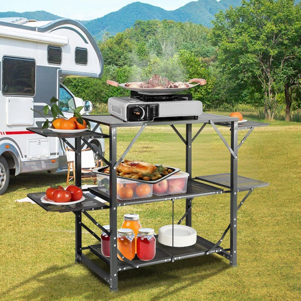 Camping-Küchentisch aus Aluminium, faltbar, tragbare Outdoor-Kochstation mit 4 Eisenseiten, 2 Ablagen und Tragetasche, schnelle Installation für Picknick, Grillen, Strand, Reisen usw