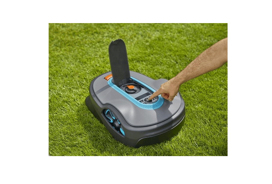 Gardena SILENO life: Mähroboter für Rasenflächen bis 750 m², Bluetooth-App bedienbar, Easy-Passage-Funktion, mit 57 db(A) sehr leise, Steigungen bis zu 35 Prozent, mäht bei jedem Wetter (15101-20)