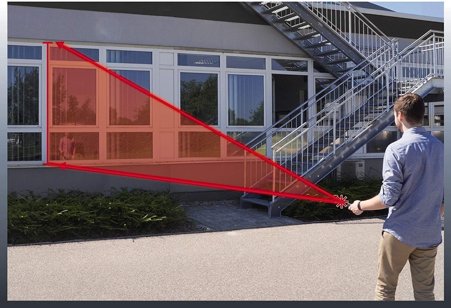 Einhell Laser-Entfernungsmesser TC-LD 50 (bis 50 m, Messreferenz Vorder-, Hinterkante oder Anschlagplatte, Pythagoras- und Absteckfunktion, inkl. Tasche)