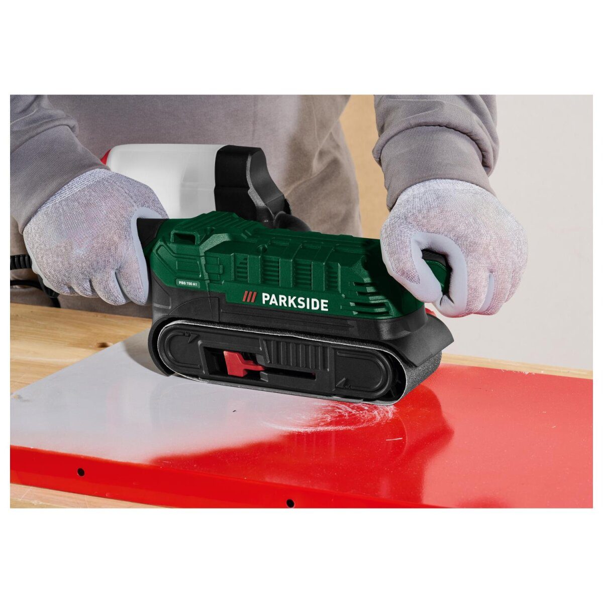 Ponceuse à bande PARKSIDE® »PBS 750 A1« bon