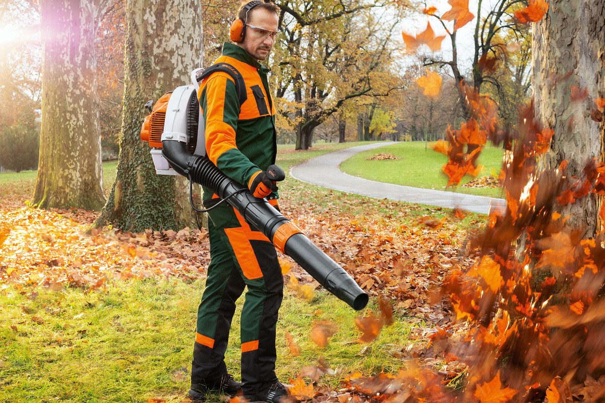 Stihl BR 450 C-EF Rugzakblazer Benzine-gasblazer Bladblazer (3,9 pk, 28 N) Benzineblazer 2-MIX-motor