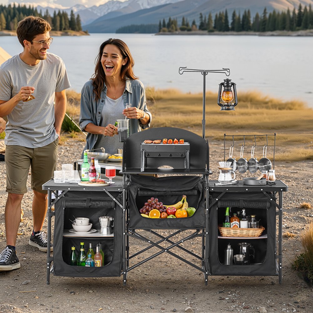 Camping-Küchentisch, Outdoor-Kochtisch, tragbare Aluminium-Kochstation mit 3 Aufbewahrungsschränken und Tragetasche sowie abnehmbarer Windschutzscheibe, für Grillpartys, Picknicks, Wohnmobil-Reisen, Schwarz