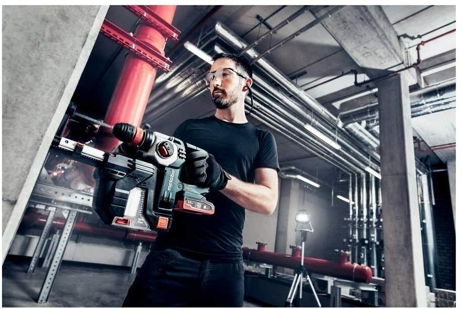 Metabo Akku-Kombihammer KHA 18 LTX BL 24 Q Set bürstenlos mit Schnellwechselfutter (SDS plus/zylindrisch) – inklusive integrierter Staubabsaugung