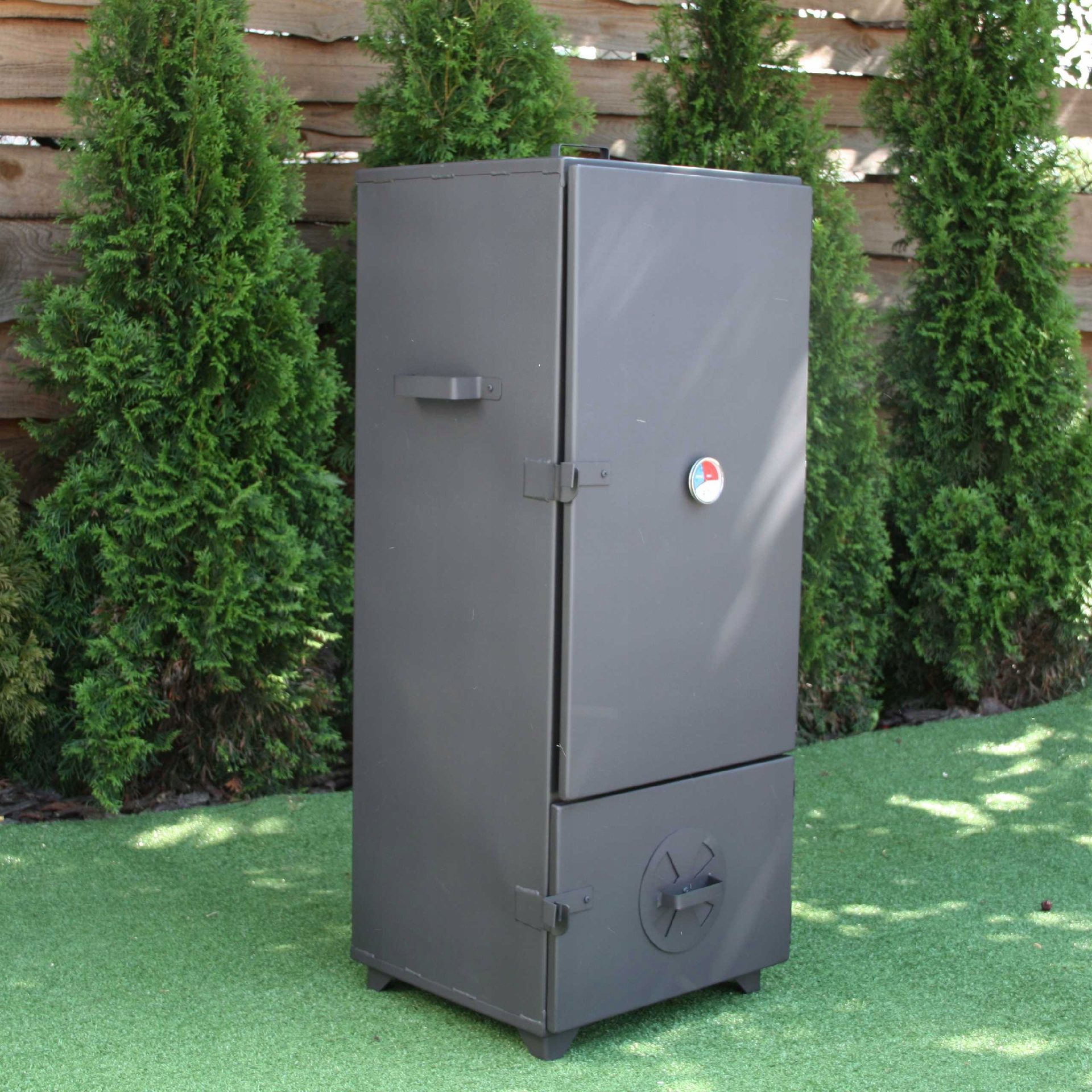 Handcrafted freestanding smoker complete in an XXXL starter set