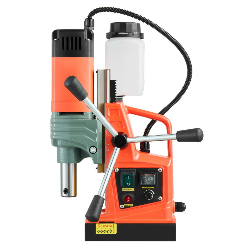 Perceuse magnétique, moteur 1450 W, diamètre de carottage 50 mm, force magnétique 13 000 N, carottage électrique avec 6 carottages, vitesse variable, foret pour surfaces métalliques Perceuse magnétique, moteur 1450 W, diamètre de carottage 50 mm, force magnétique 13 000 N, carottage électrique avec 6 carottages, vitesse variable, foret pour surfaces métalliques