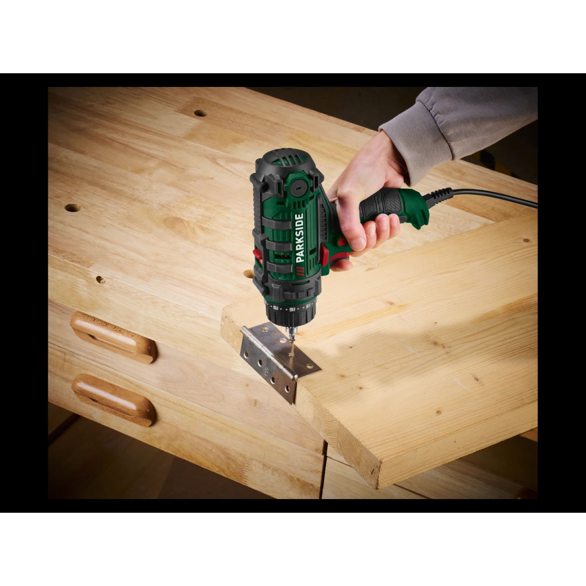PARKSIDE® 2-speed cordless drill/driver “PNS 300 B3”, soft grip features
