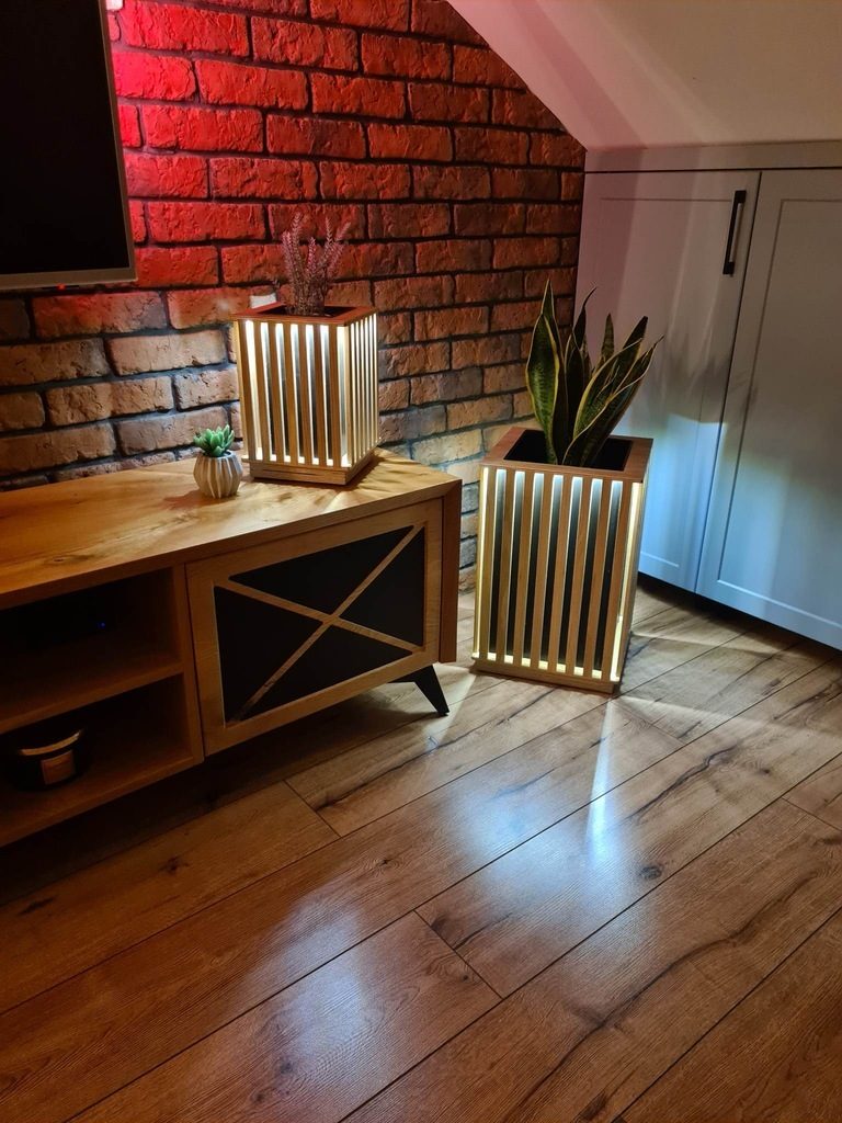 Pot de fleur fait main en lattes de chêne carré 2en1 éclairage LED 48cm