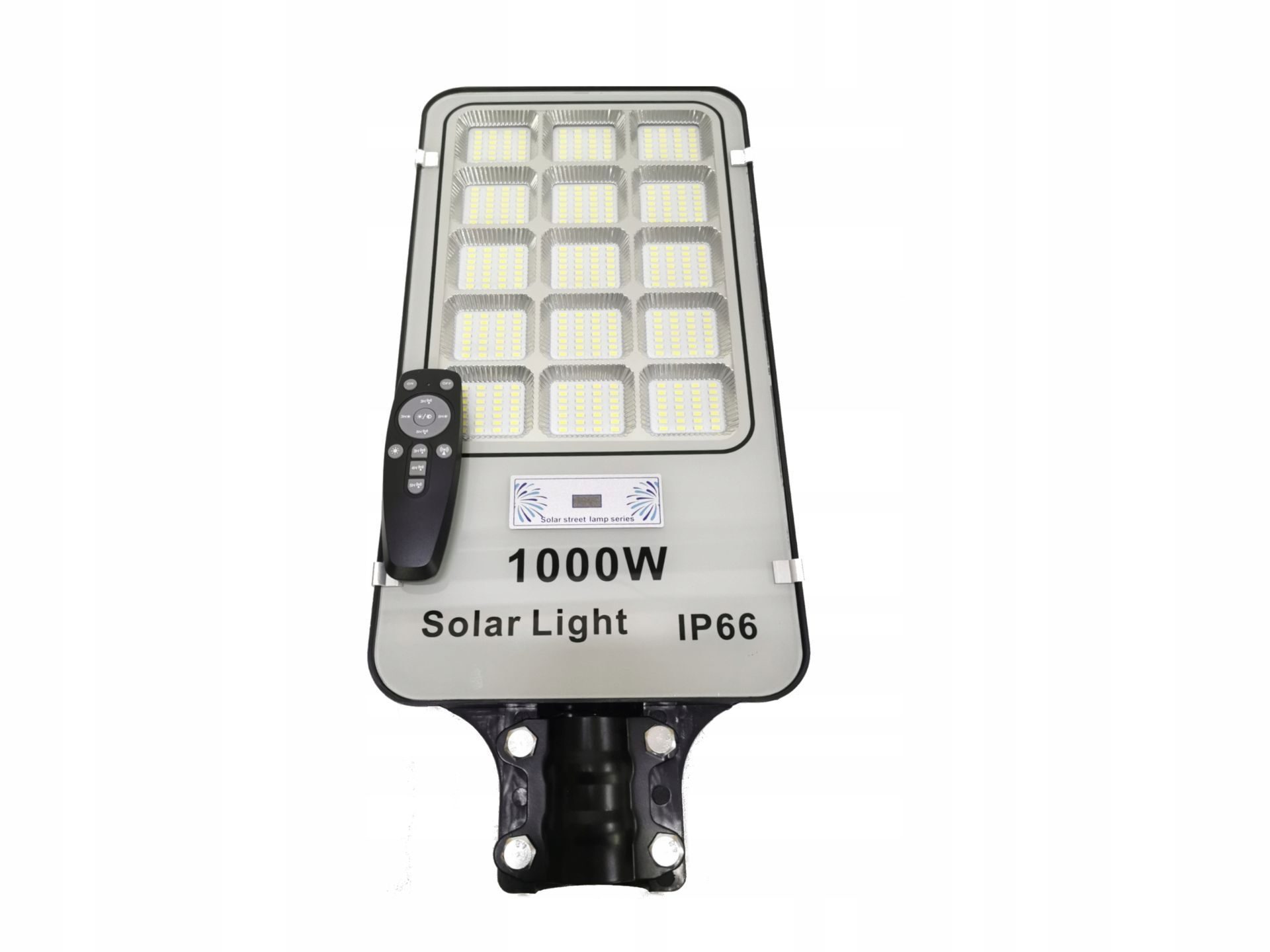 LEISTUNGSSTARKE 800-W-SOLARLAMPE MIT FERNBEDIENUNG UND SENSOR