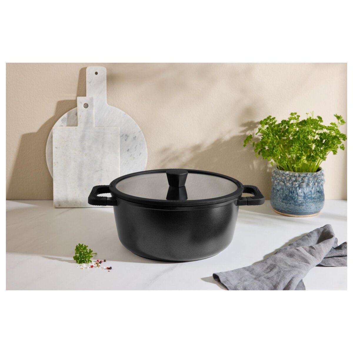 SILVERCREST® cooking pot made of cast aluminum, Ø 28 cm