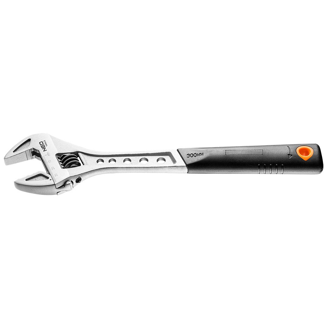 Adjustable wrench