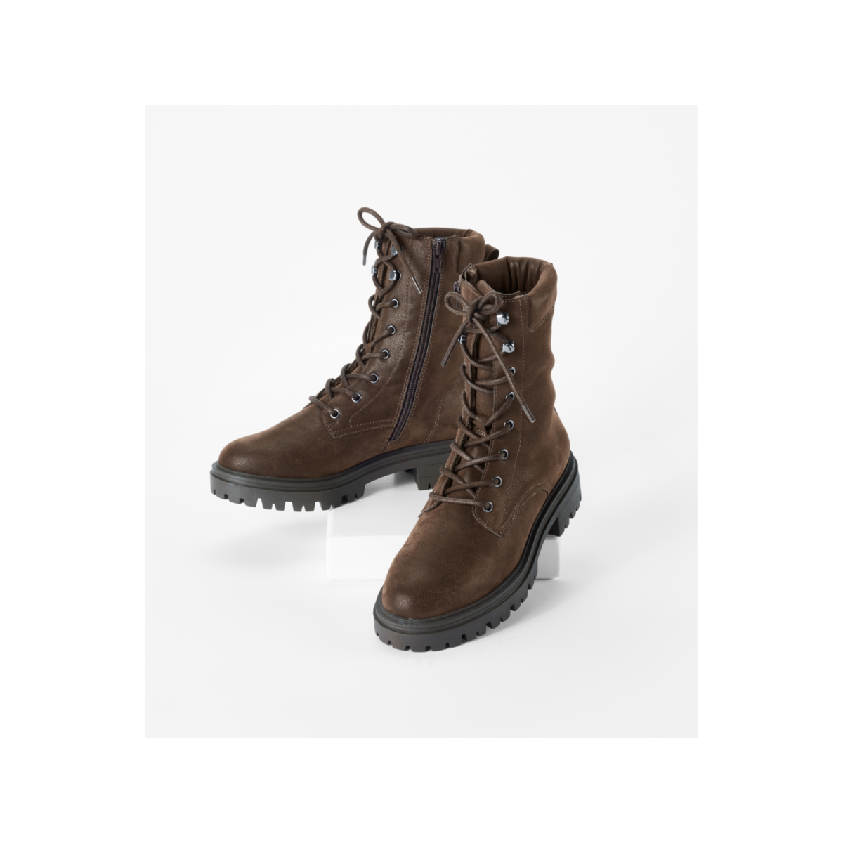 Damskie sznurowane buty esmara®
