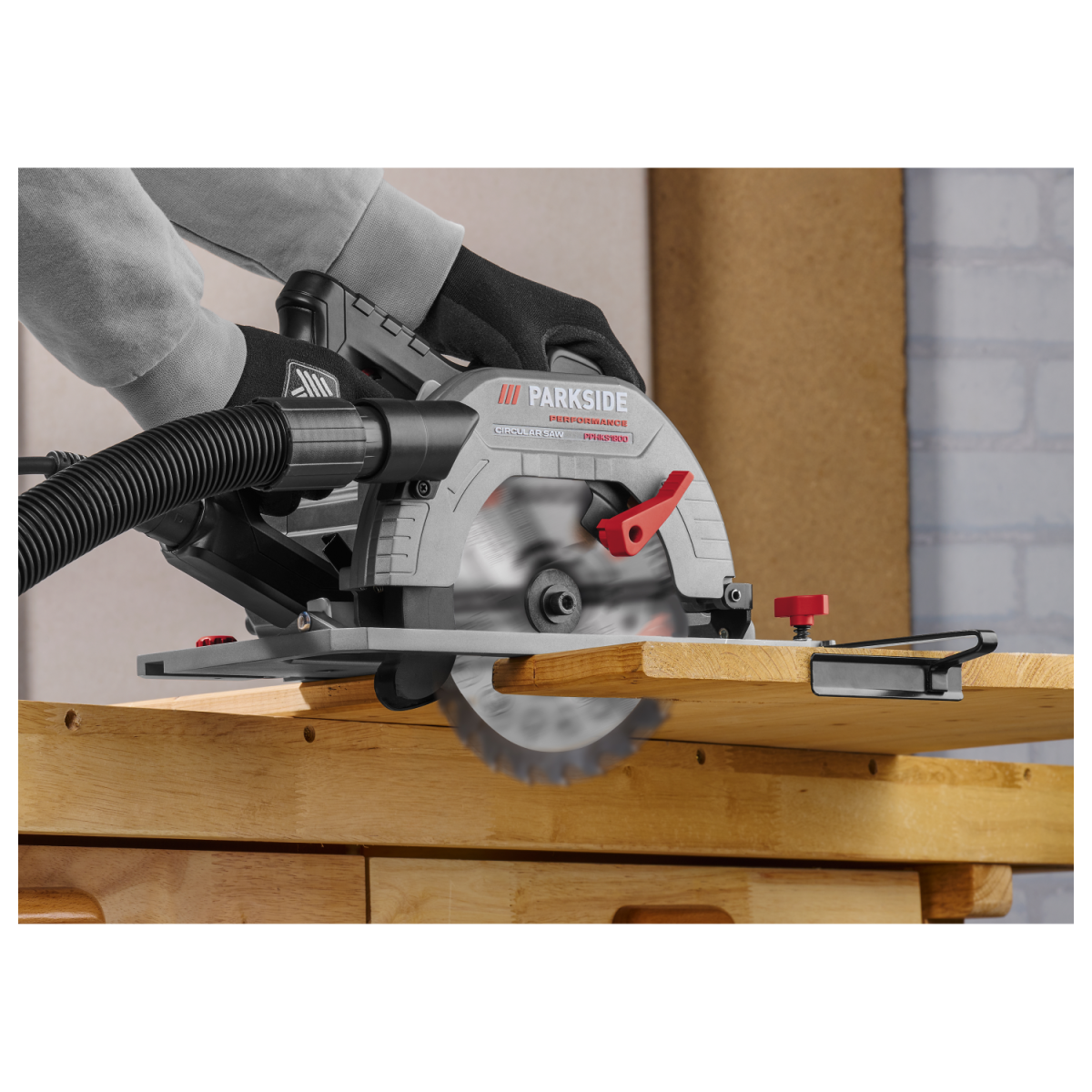 PARKSIDE PERFORMANCE® handcirkelzaag »PPHKS 1800 A1«