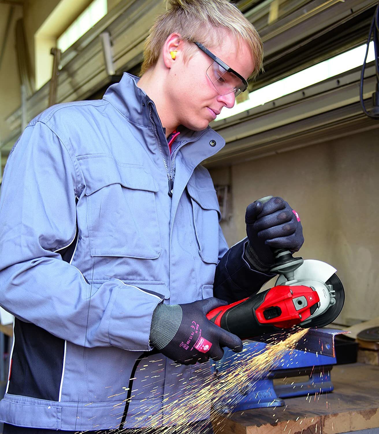Einhell Winkelschleifer TE-AG 115/600, 600 W, Scheiben-Ø 115 mm, Schlüssel im Zusatzhandgriff, ohne Trennscheibe