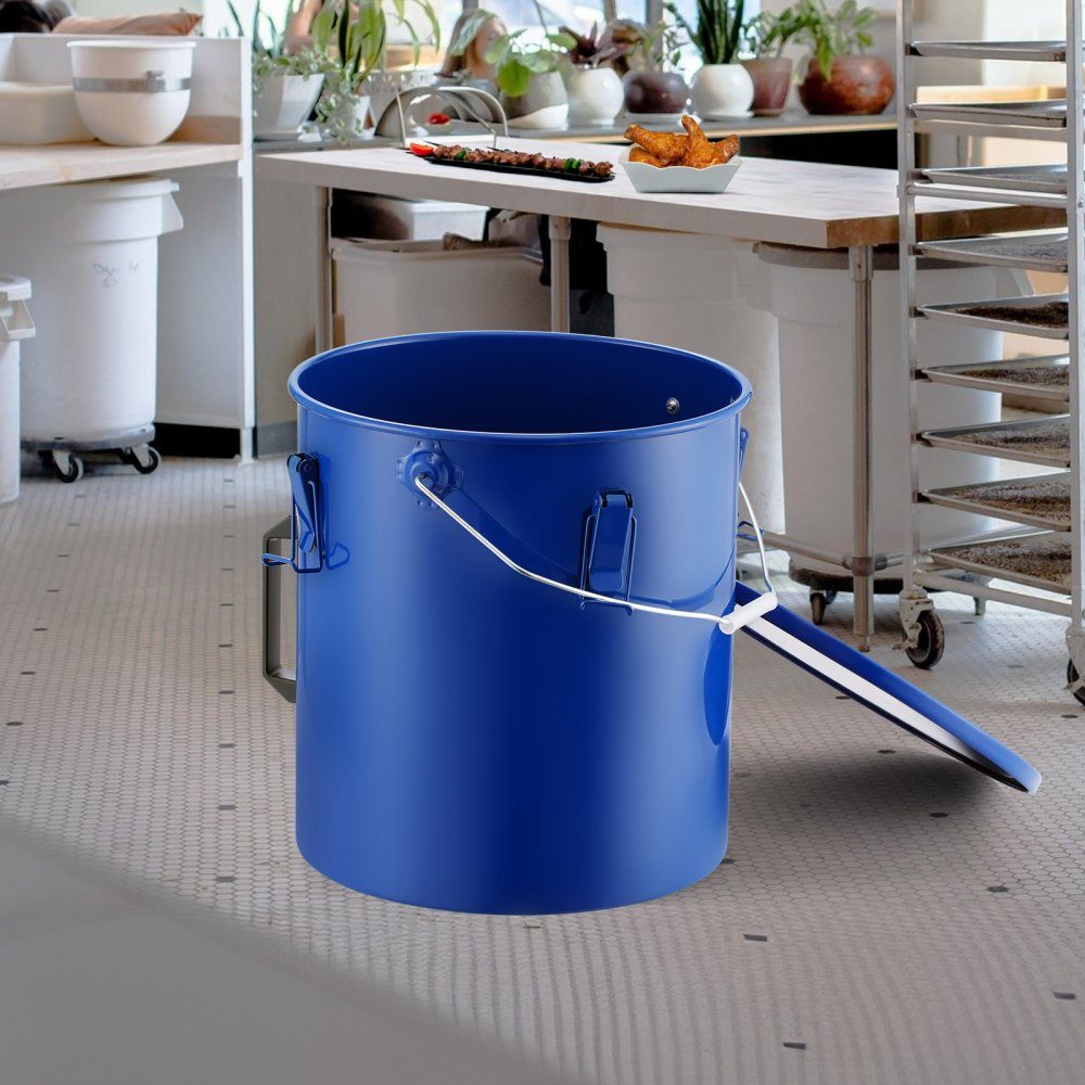 Frying Oil Bucket Oil Disposal Container, 5L Carbon Steel Frying Oil Bucket with Rustproof Coating, Oil Transport Container with Lid, Filter Bag for Filtering Hot Cooking Oil, Blue