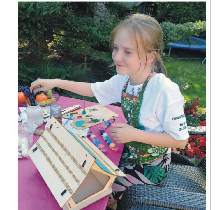 Craft Nesting Box - Bird House - Nesting Box - Bird Food Craft Set
