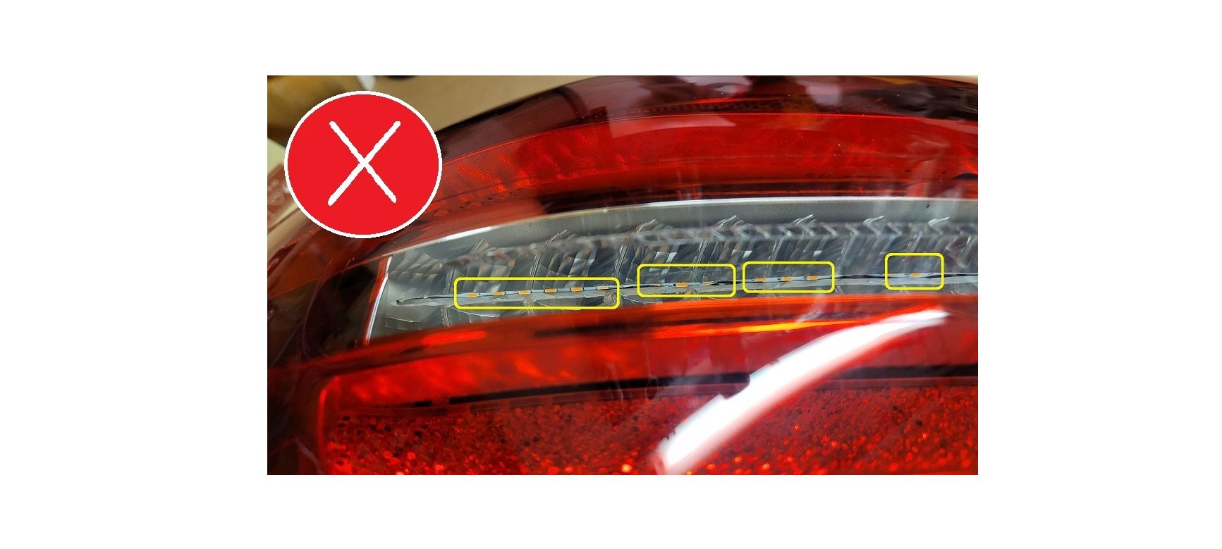 Conversion Mercedes Classe C W204 des lumières américaines à l'euro A2048202864