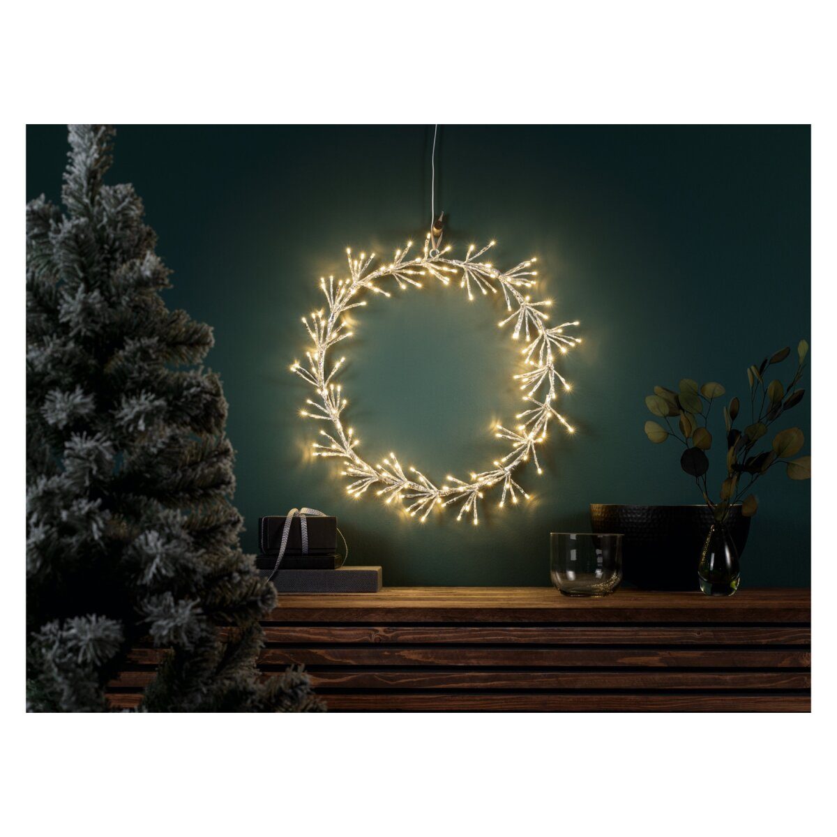 Couronne décorative pour la maison LIVARNO, étoile en métal, 160 LED (couronne)