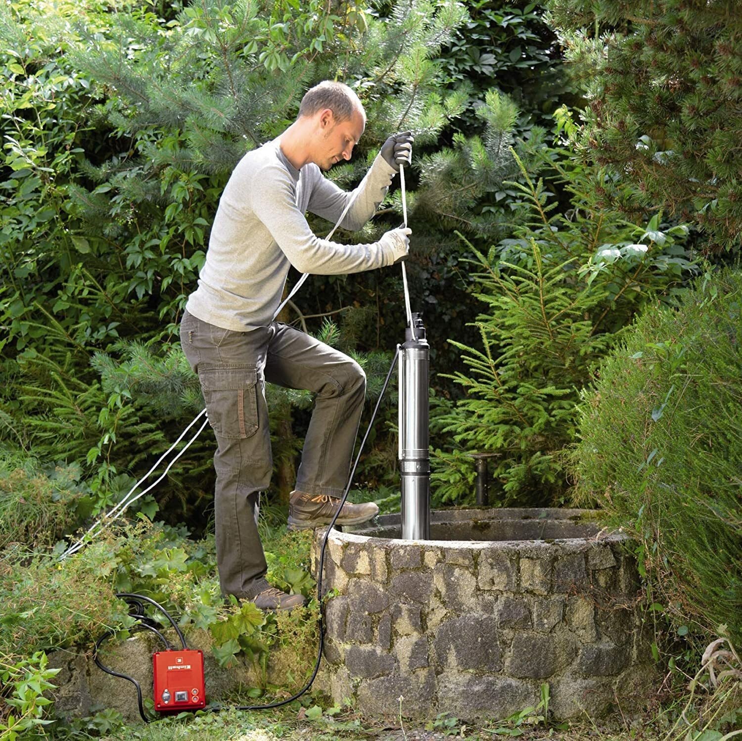 Einhell deep well pump GC-DW 1300 N (1300 W, 5,000 l/h max. delivery rate, 20m max. immersion depth, stainless steel housing, stainless steel sieve, incl. 22m drain rope)