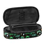 “Never Quit” pencil case.