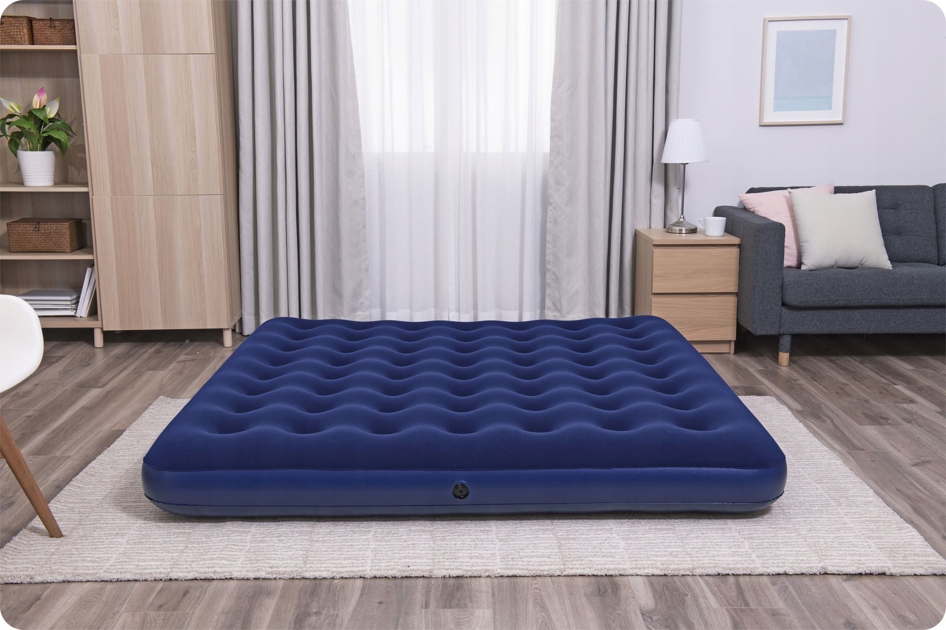 BESTWAY INFLATABLE MATTRESS FOR SLEEPING 203x183x22 2 people KingSize with pump