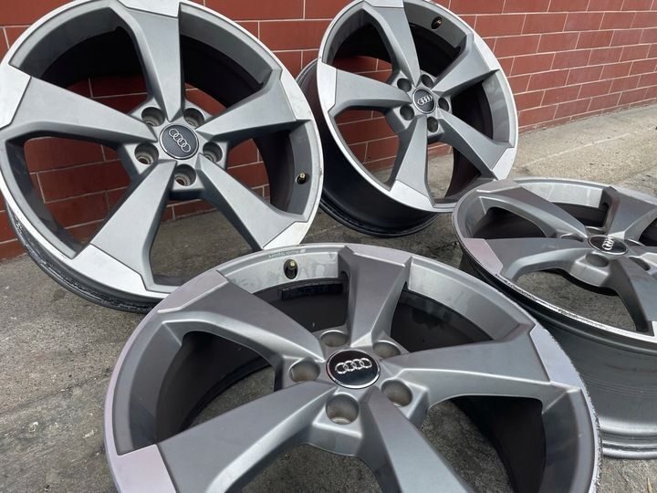 FELGEN 19 5X112 8J ET49 AUDI RS3 ROTOR ORIGINAL 8V0601025FA 8V060102ET 1 Satz mit 4 Felgen