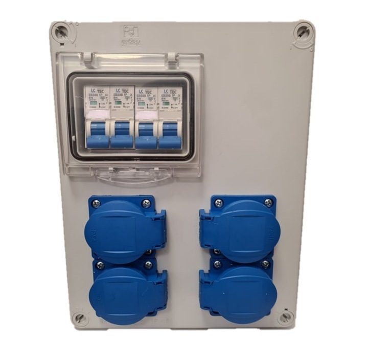 CONSTRUCTION SWITCHGEAR SWITCHGEAR Wall distributor Construction power electrical distributor 4x230V