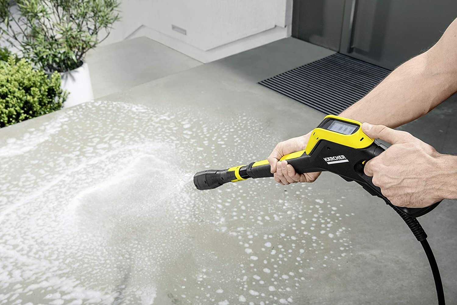 Kärcher high-pressure cleaner K 5 Premium Full Control Plus Home (pressure: 20-145 bar, flow rate: 500 l/h, hose drum, surface cleaner T 350, cleaning agent, 3-in-1 jet lance, Plus Power gun) Kärcher high-pressure cleaner K 5 Premium Full Control Plus Home (pressure: 20-145 bar, flow rate: 500 l/h, hose drum, surface cleaner T 350, cleaning agent, 3-in-1 jet lance, Plus Power gun)