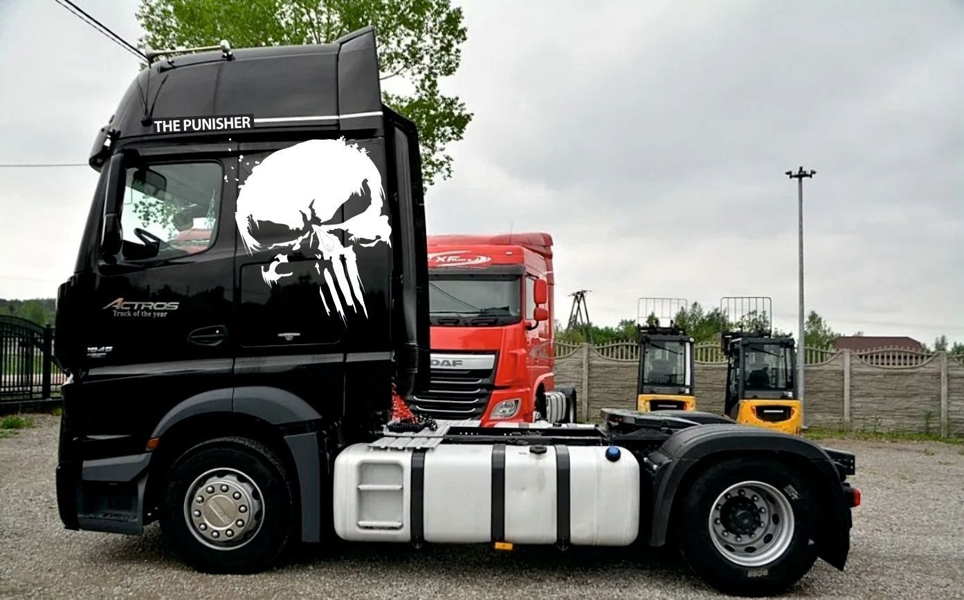 NAKLEJKA z napisem na pojeździe MERCEDES ACTROS VOLVO FH 4 PUNISCHER DAF Set 4