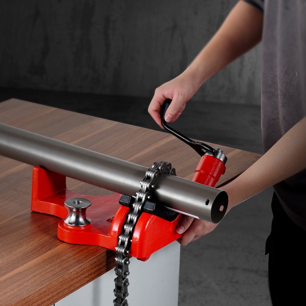 Chain Pipe Vise, Pipe Capacity 12.7-203.2mm, Heavy Duty 880mm Long Chain and Cast Iron Base, Industrial Grade Pipe Clamping for Plumbing, Auto Repair, Metalworking