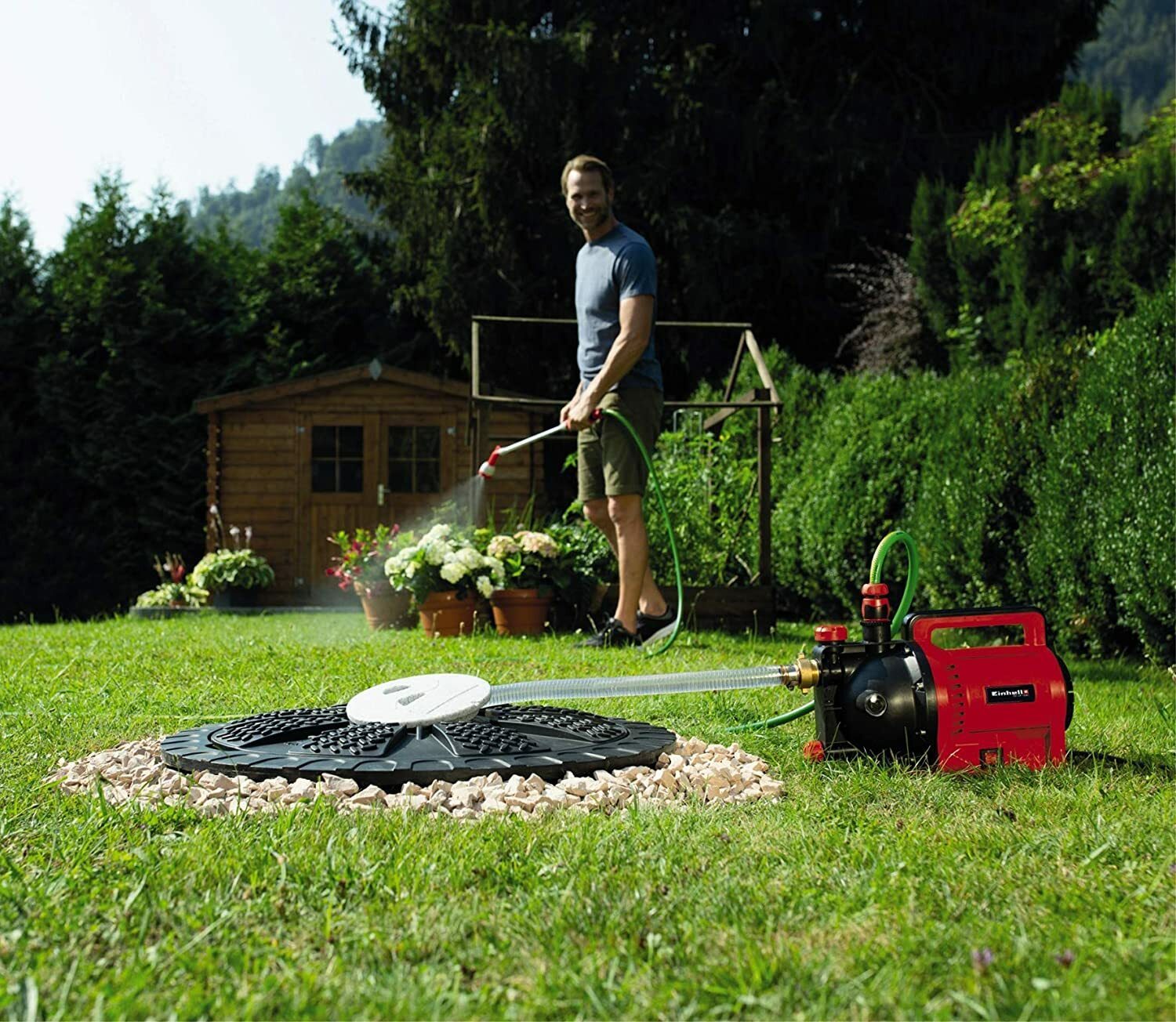 Einhell Gartenpumpe GC-GP 1045 (1.050 W, max. 4500 L/h, max. Förderhöhe 48 m, Wasserfüllanzeige, Wassereinfüllöffnung/Ablassschraube, Frostschutz, Thermoschutz)