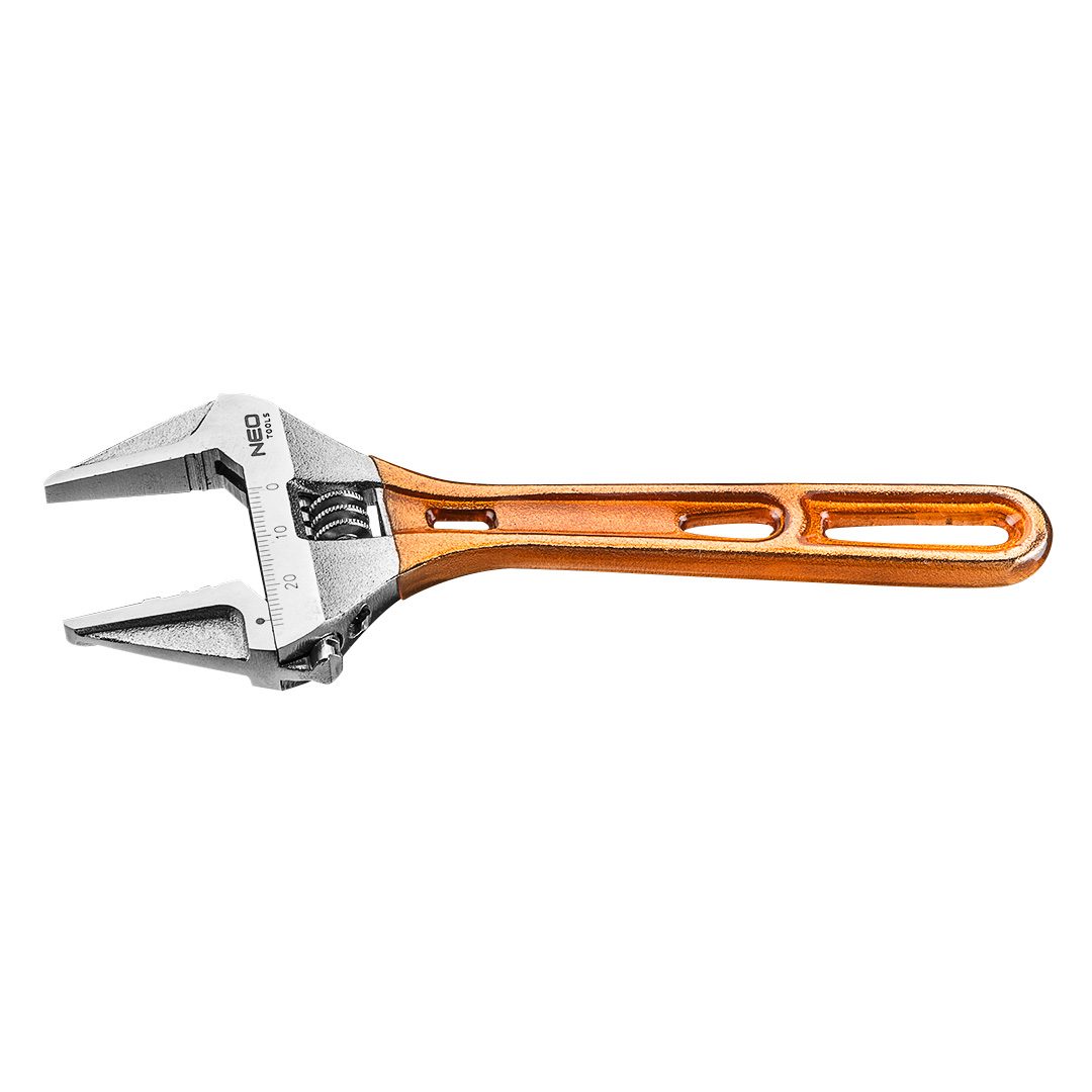 Adjustable wrench