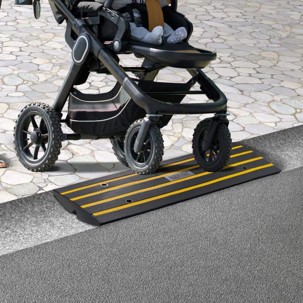 Threshold ramp Solid rubber door sill ramp max. load capacity 15 tons Curb ramp with 5.5 x 3.5 cm channel Wheelchair ramp 122 x 40.5 x 6.5 cm Access ramp Ideal for uneven curbs
