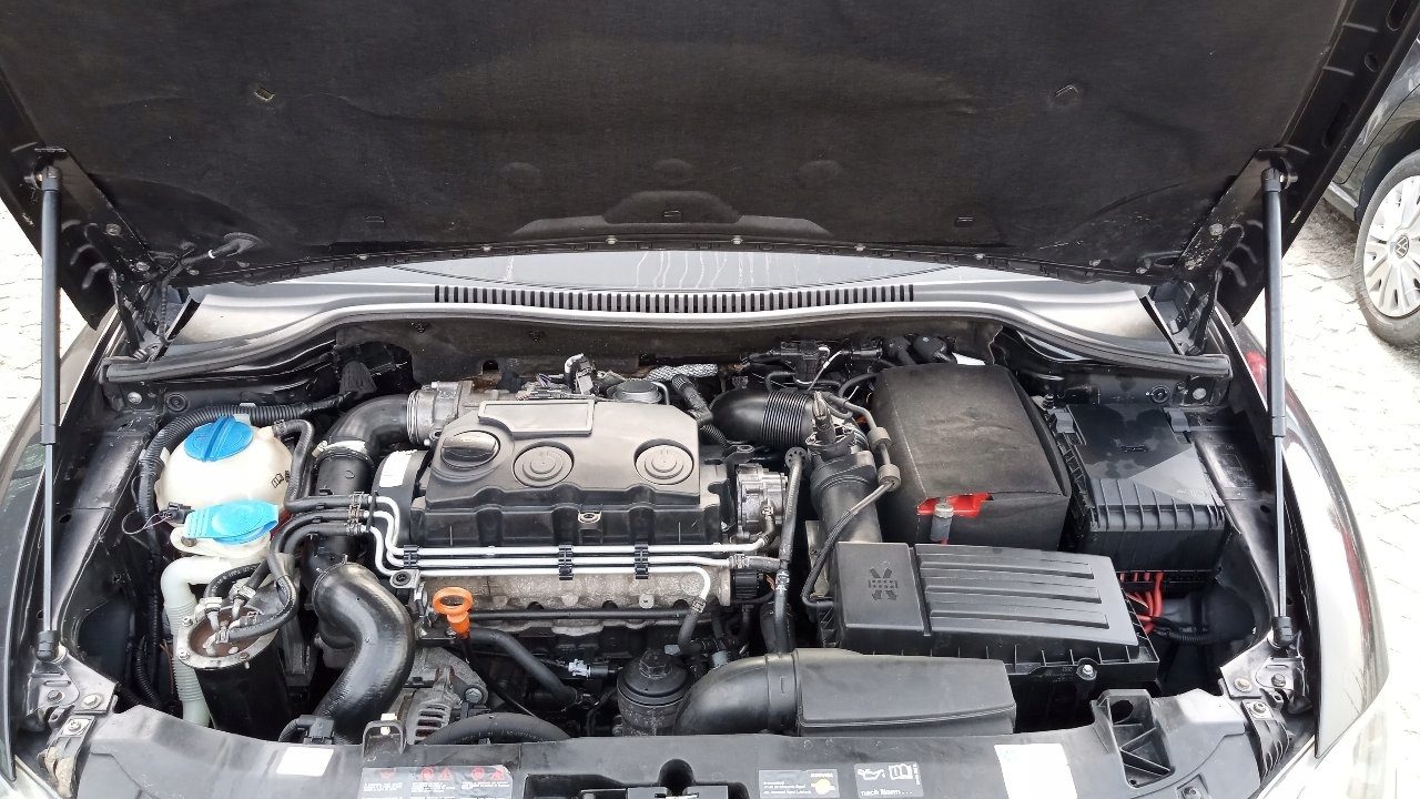 VW Audi POKRYWA ZAWORÓW Pokrywa zaworów 03G103469G