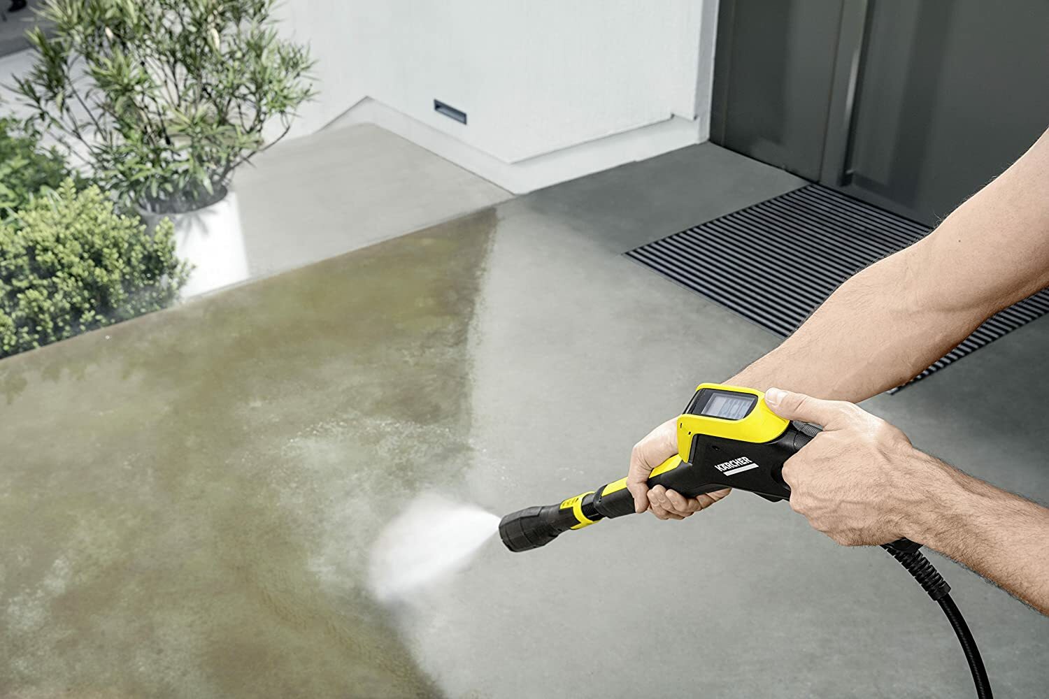 Kärcher high-pressure cleaner K 5 Premium Full Control Plus Home (pressure: 20-145 bar, flow rate: 500 l/h, hose drum, surface cleaner T 350, cleaning agent, 3-in-1 jet lance, Plus Power gun) Kärcher high-pressure cleaner K 5 Premium Full Control Plus Home (pressure: 20-145 bar, flow rate: 500 l/h, hose drum, surface cleaner T 350, cleaning agent, 3-in-1 jet lance, Plus Power gun)