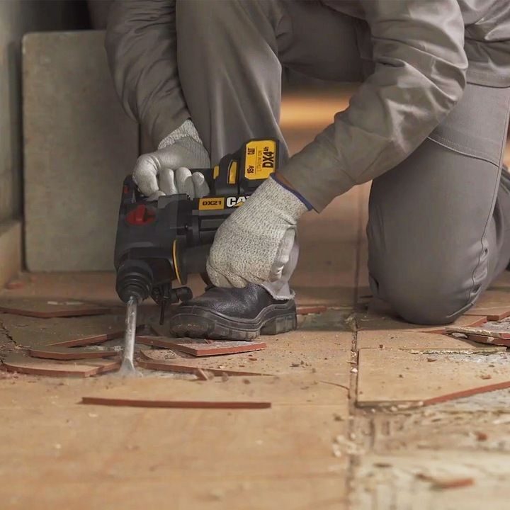 Brushless hammer drill CAT DX21 18V 2x4.0Ah in case