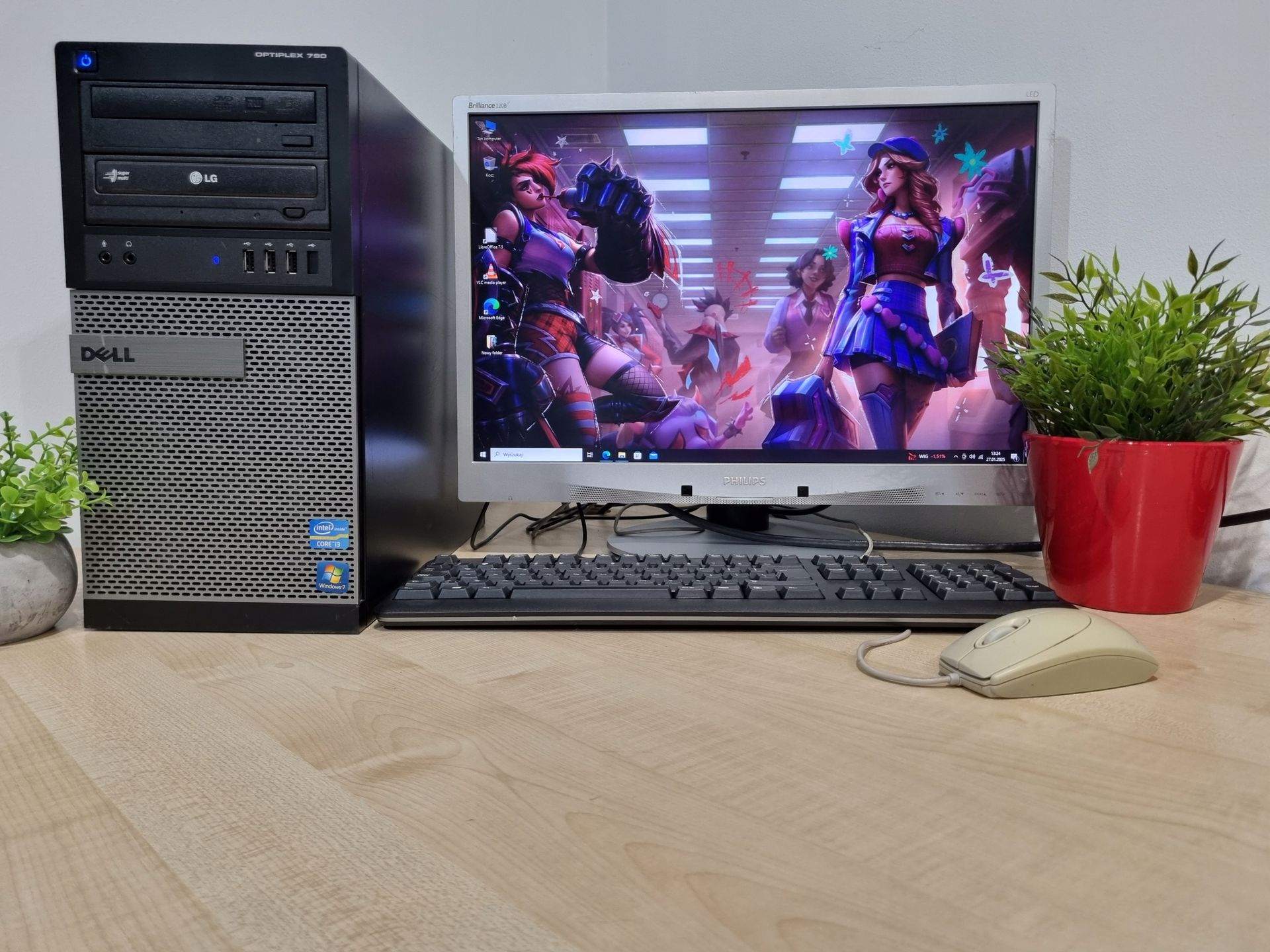 Kompletny zestaw PC do biura i domu – zwrot leasingu z procesorem Intel i3, monitorem 22" i systemem Windows 10 Kompletny zestaw PC do biura i domu – zwrot leasingu z procesorem Intel i3, monitorem 22" i systemem Windows 10