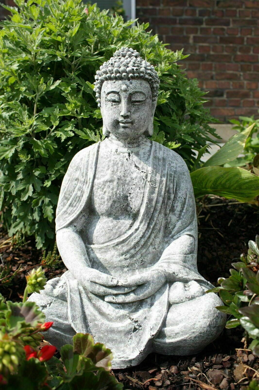 Deko-Steinfigur groß Buddha Shiva. Frostsichere Garten-Deko-Gartenfigur aus Steinguss