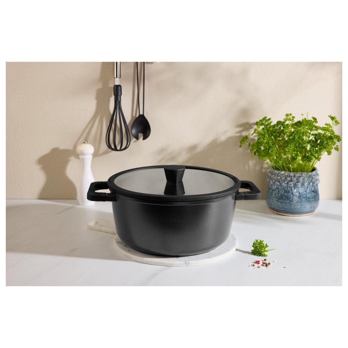 SILVERCREST® cooking pot made of cast aluminum, Ø 28 cm