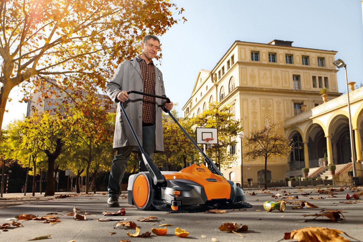 Balayeuse sans fil Stihl KGA 770