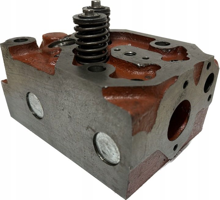 URSUS C-360 C4011 C-355 C355 ENGINE HEAD COMPLETE WITH VALVES