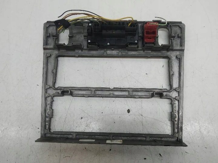 Oldtimer-Rahmenradio A2026832908 Mercedes C I W202