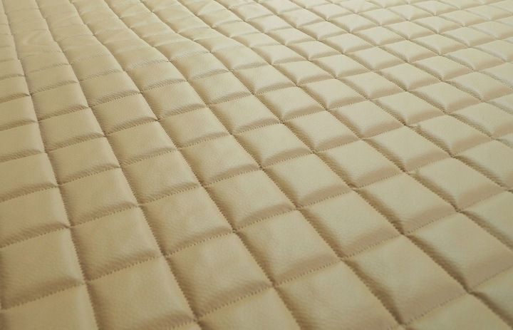PADDING IN QUILTD ECO LEATHER FABRIC 10 MM Beige