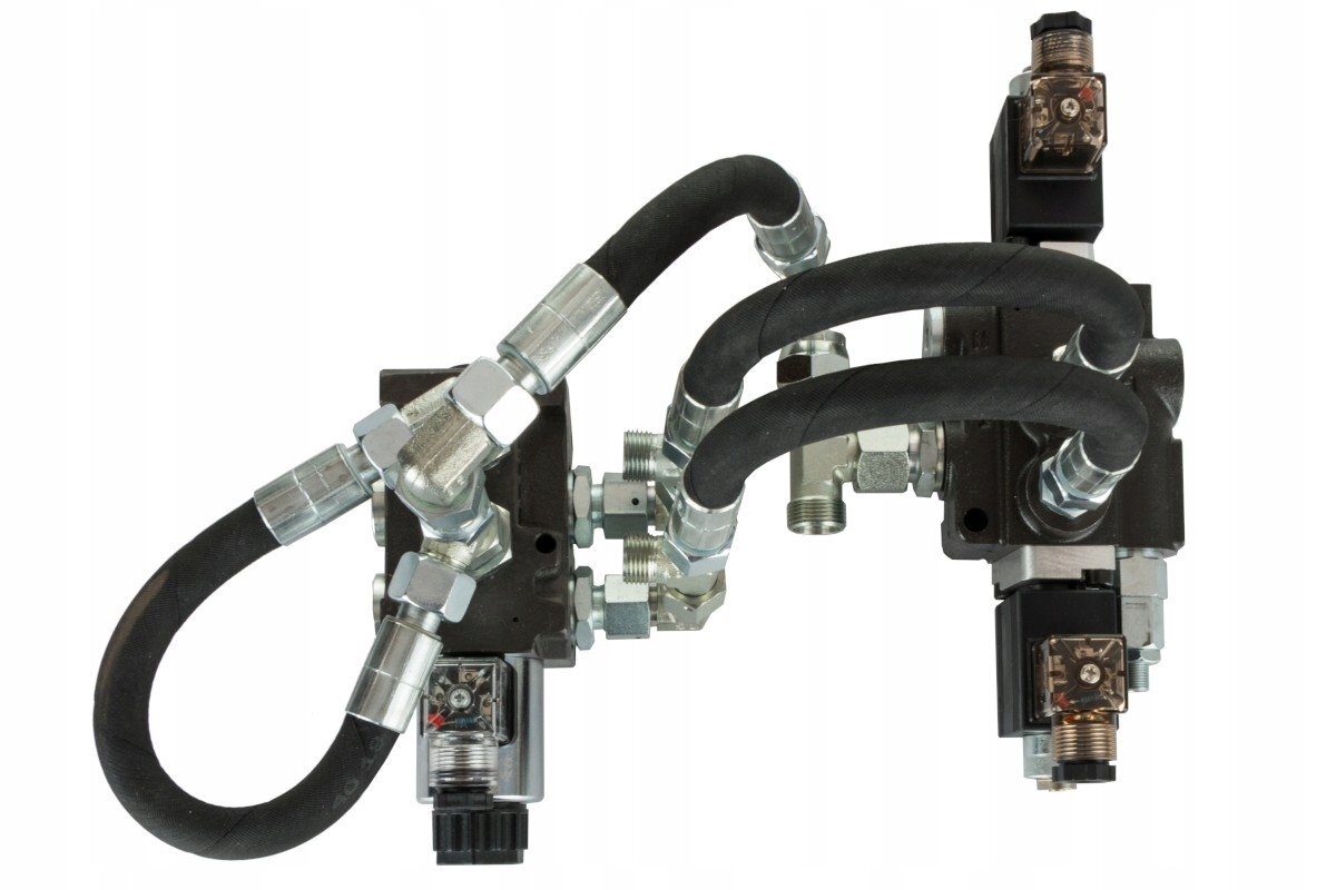 Single section electric distribution kit with 1 section and additional snow plow with floating function
