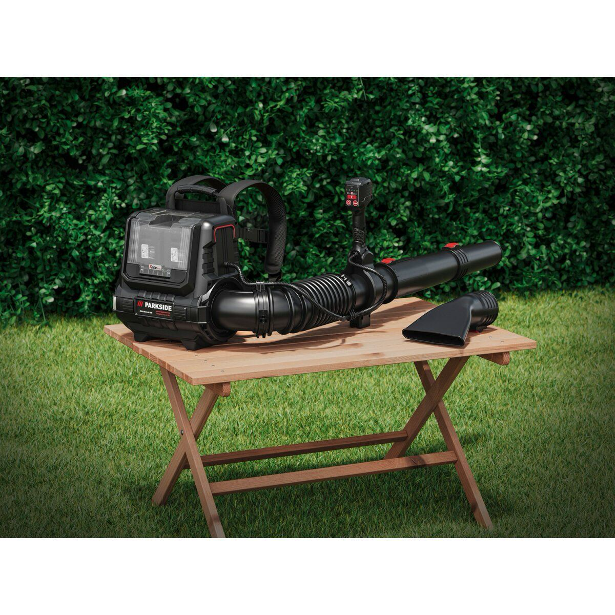 Souffleur de feuilles à dos sans fil PARKSIDE PERFORMANCE® 40 V »PPRLBA 40-Li A1«, sans batterie ni chargeurs