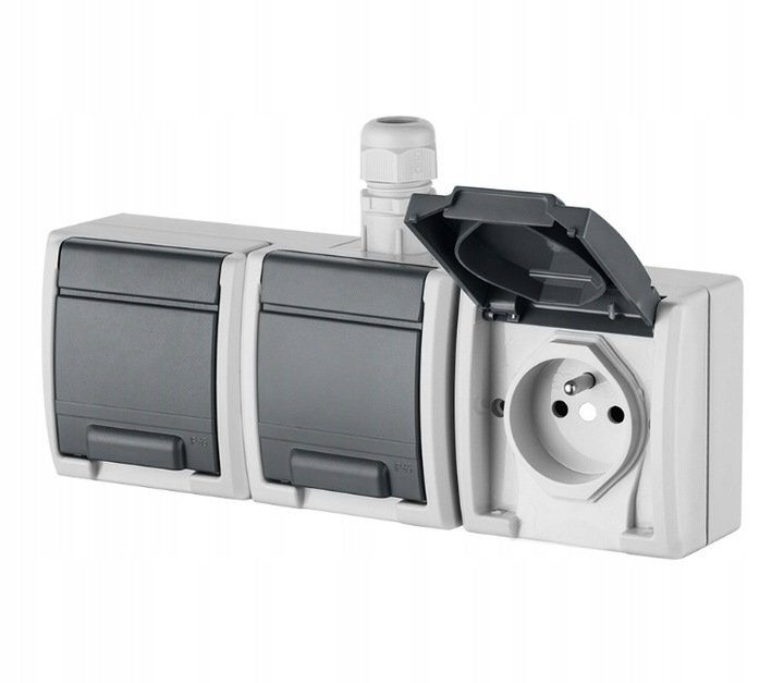 Surface-mounted earthing contact socket for wet rooms - 2-way surface-mounted socket