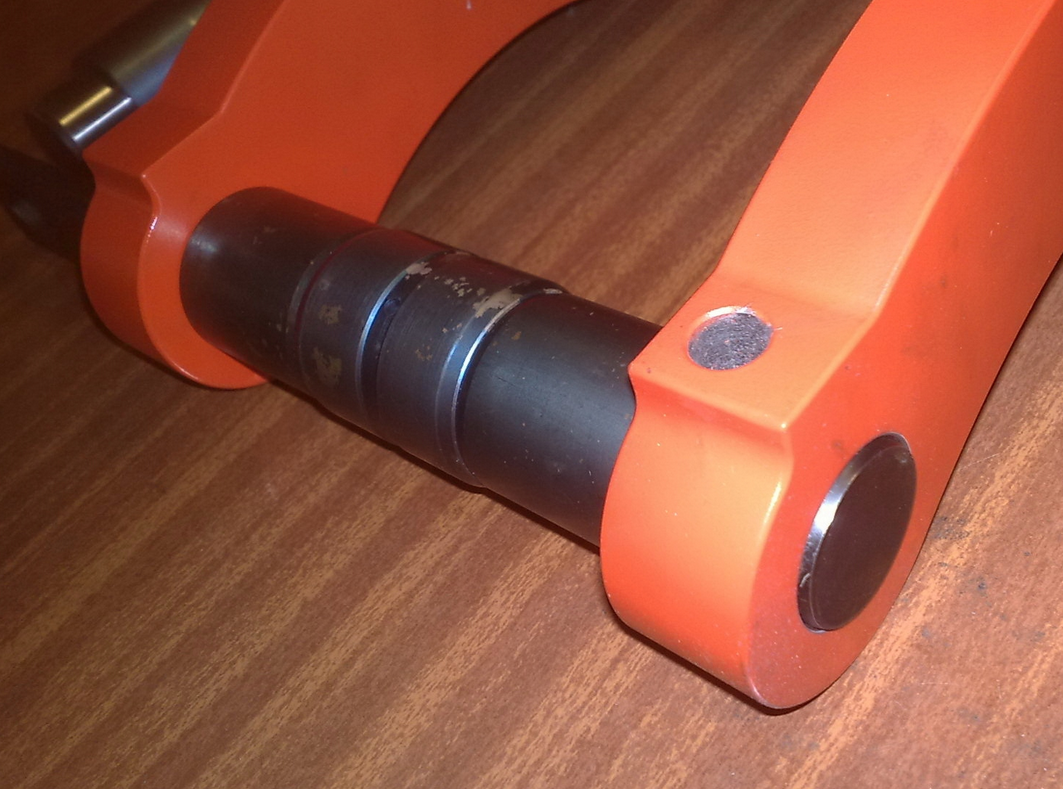 PINS + BUCHSEN + ANSCHLÜSSE KUBOTA KX41-3 EIMER-Reparatursatz, Eimerschließmechanismus