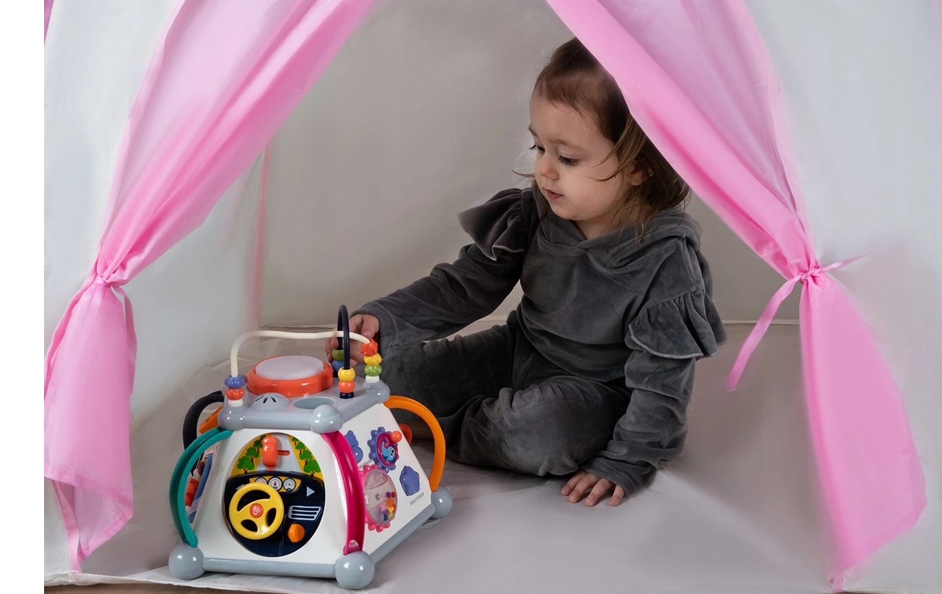 INTERACTIVE CUBE Learning cube for young children's motor skills