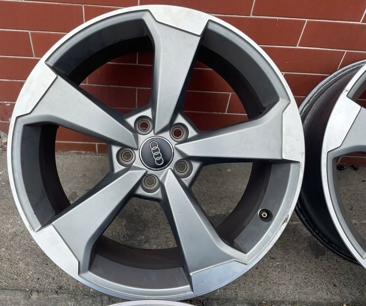 FELGEN 19 5X112 8J ET49 AUDI RS3 ROTOR ORIGINAL 8V0601025FA 8V060102ET 1 Satz mit 4 Felgen