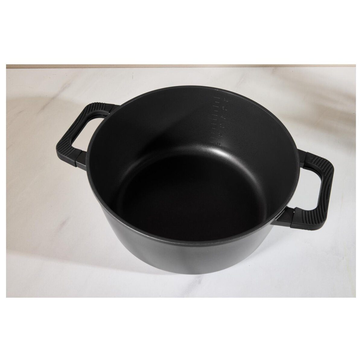 SILVERCREST® cooking pot made of cast aluminum, Ø 28 cm