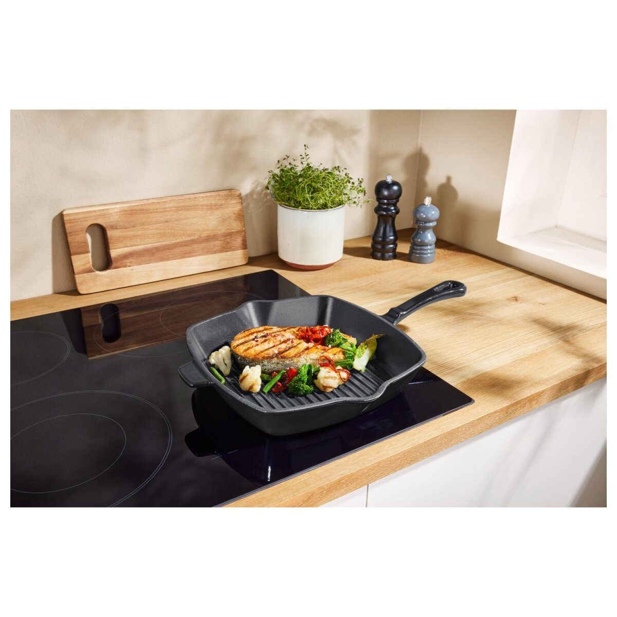 SILVERCREST® Premium cast iron grill pan, Ø 24 cm